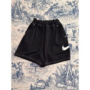 Nike Nike Women's Swoosh Woven Easy Shorts Black Size XL DM6752-010 Preowned con
